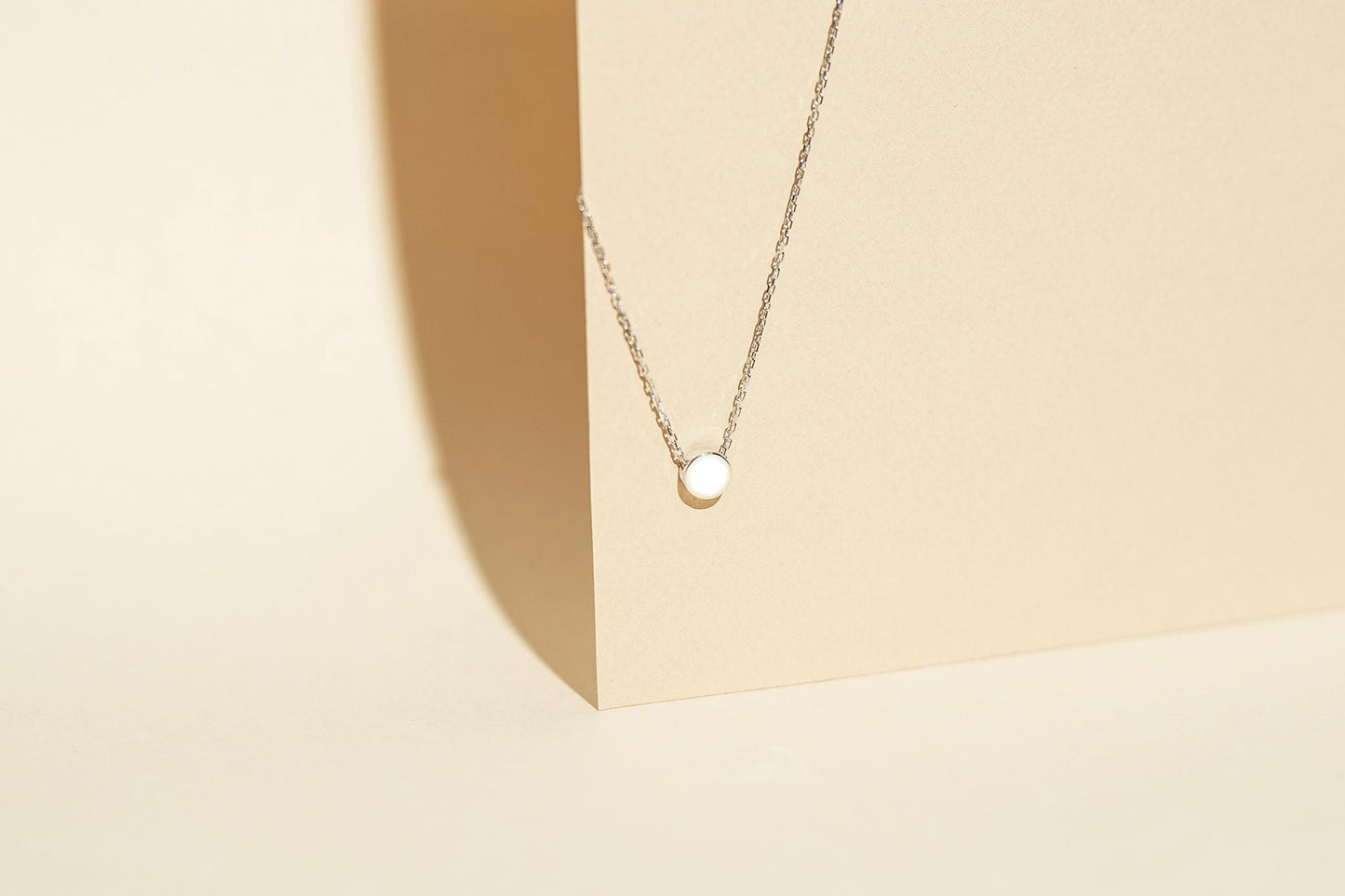 Necklace "Circle" (8 mm) with enamel