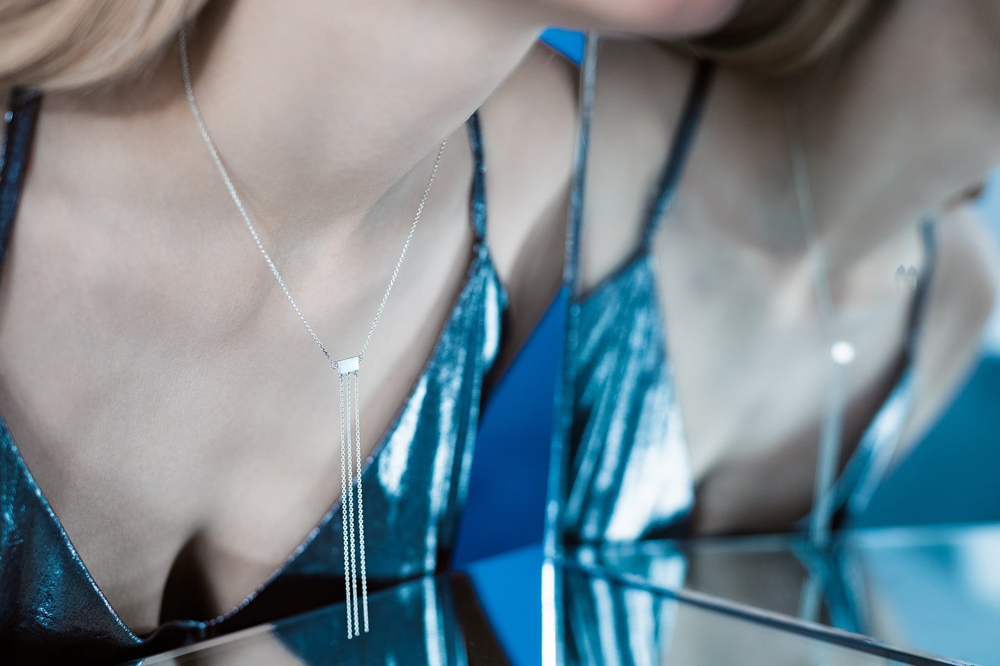 Necklace "Three strings" (8 cm)
