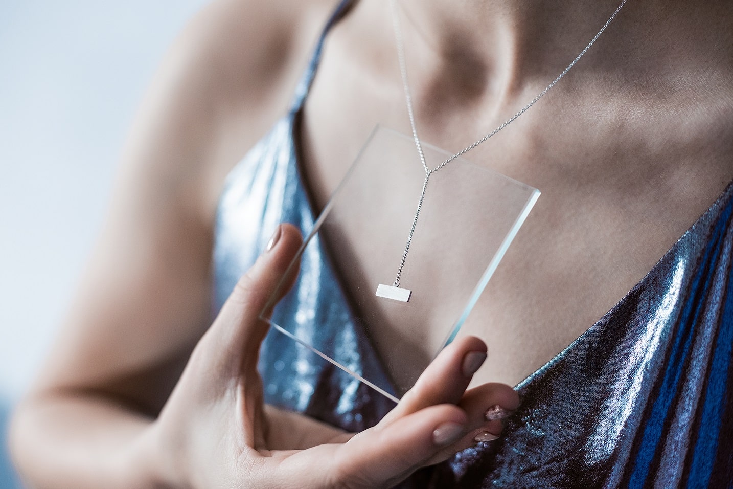 Necklace-tie "String" with rectangular pendant