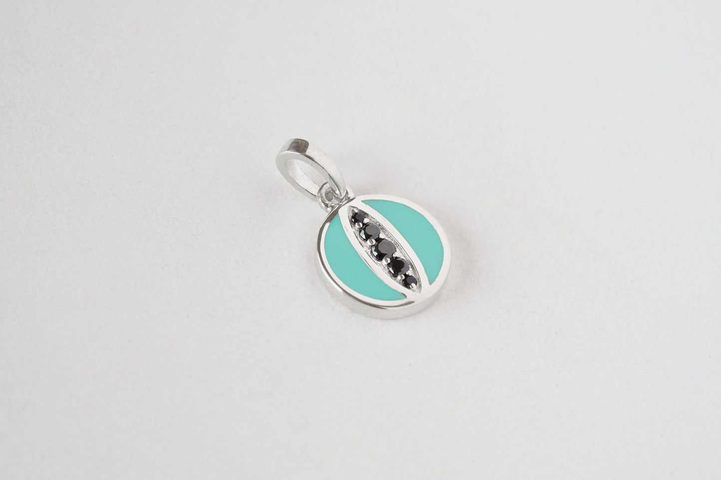 Pendant "Cat's Eye" (9 mm) with emerald enamel and black stones