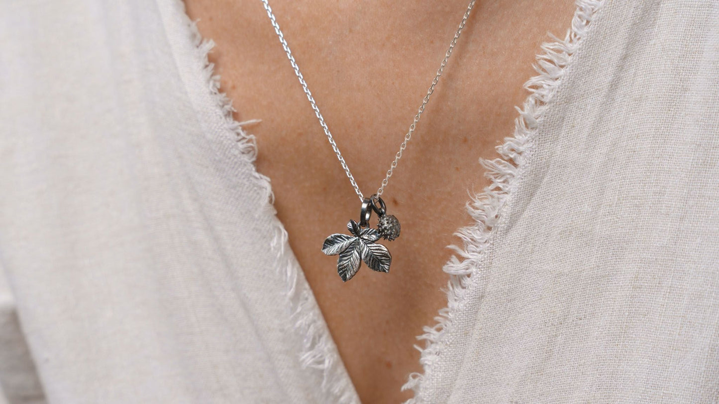 Pendant set “Chestnut Nut&Leaf” (20 mm) blackened