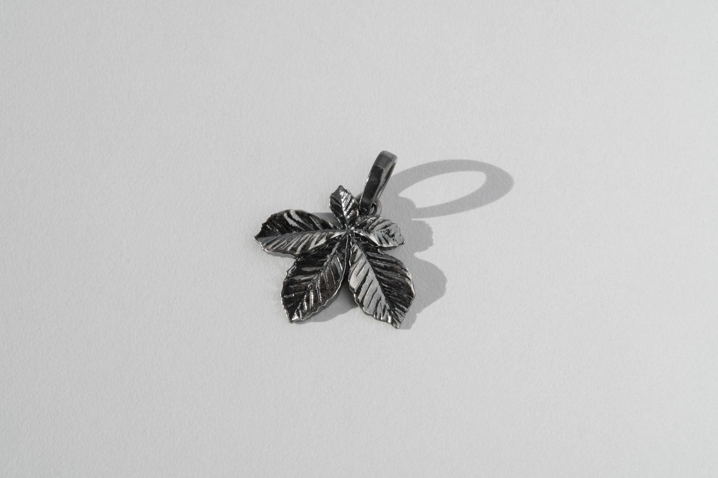 Pendant “Chestnut Leaf” (20 mm) blackened