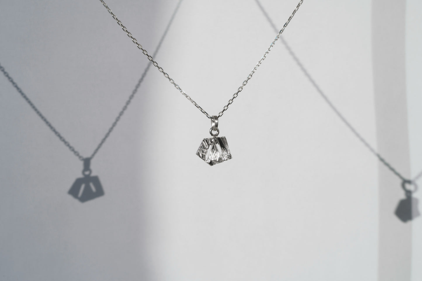 Pendant “Crushed Ice” (10×12 mm)