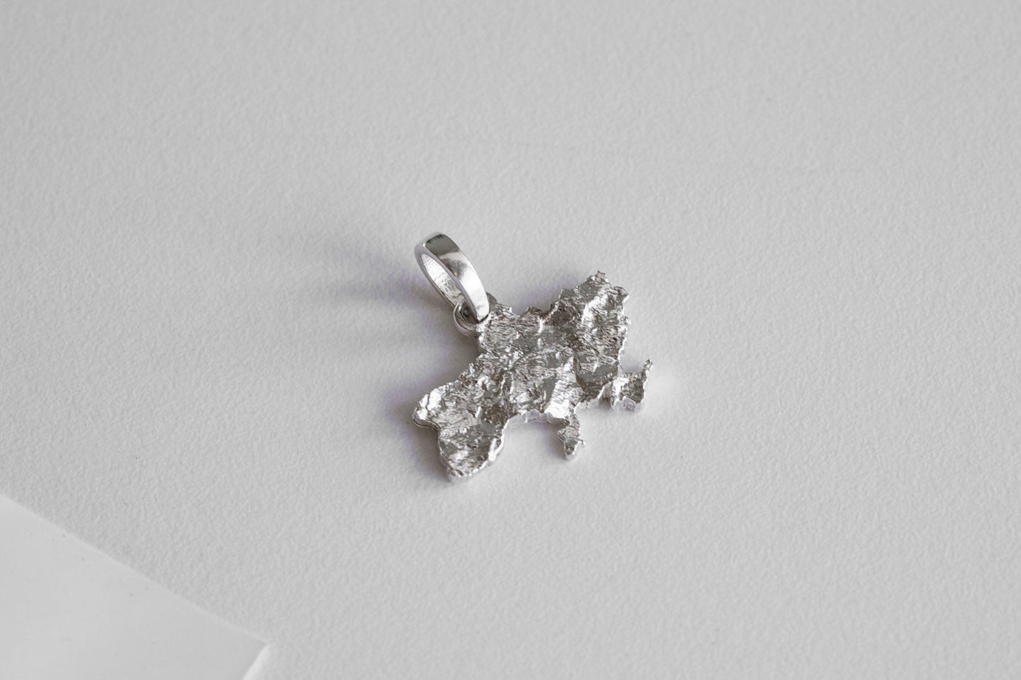 Pendant "United" (20 mm) textured