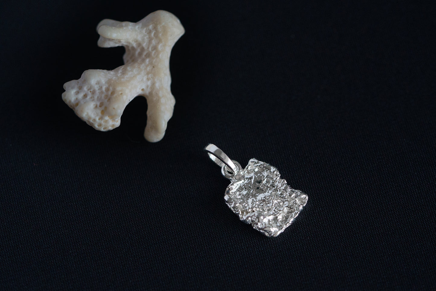 Pendant "Sea foam"