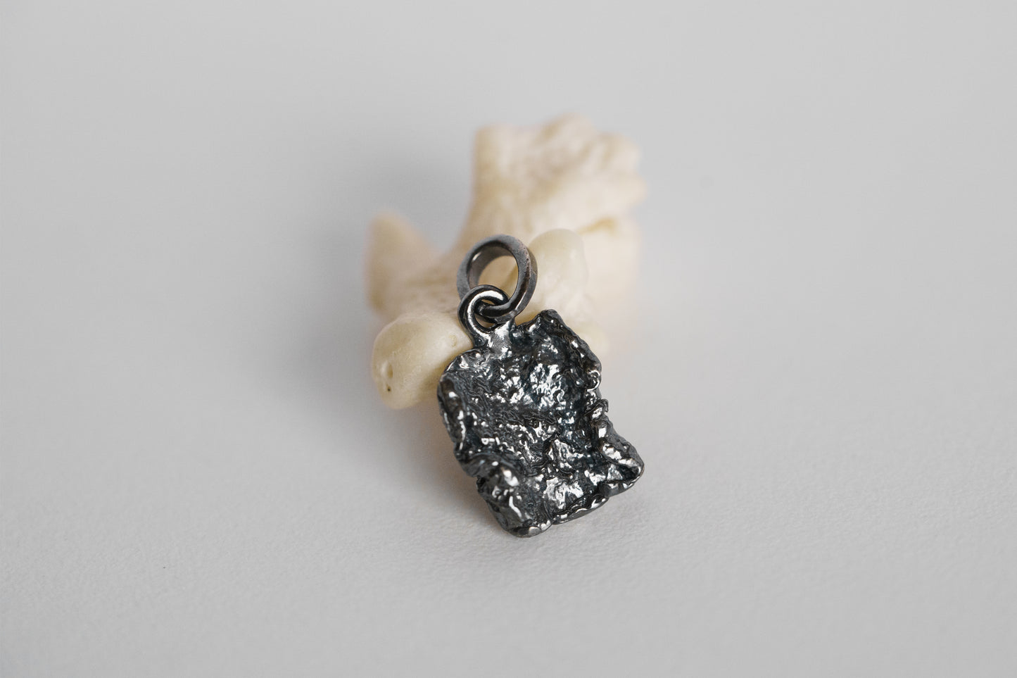 Pendant "Sea foam"