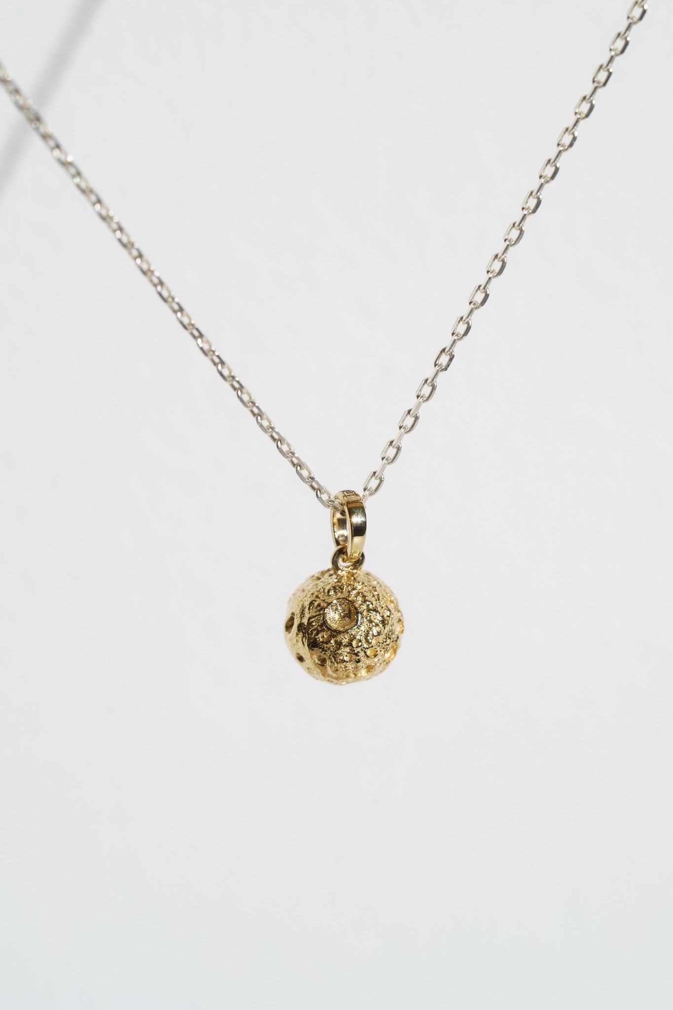 Pendant "Full moon" (9 mm)