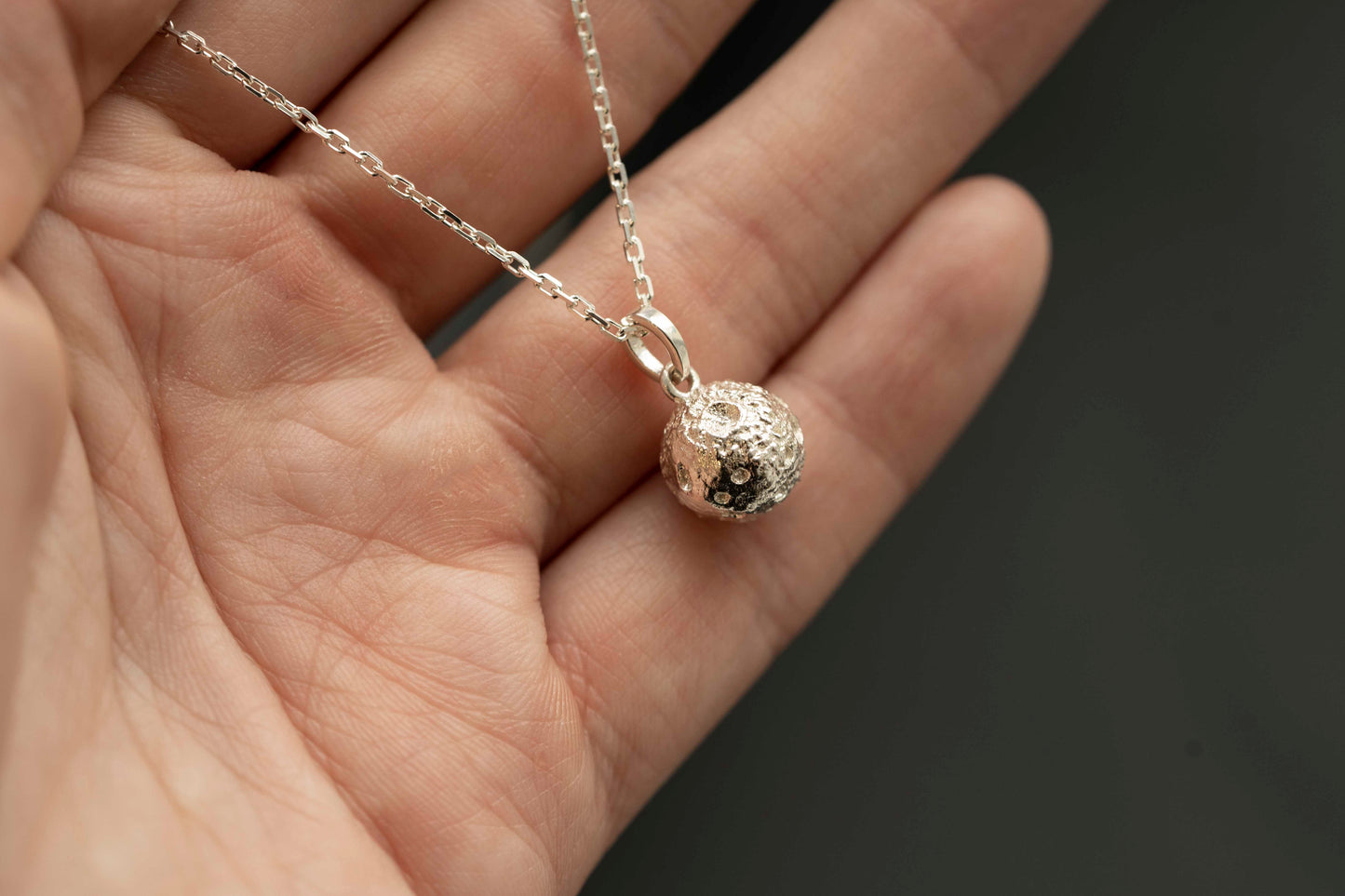 Pendant "Full moon" (9 mm)