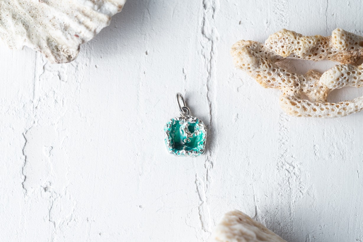 Pendant "Storm" emerald
