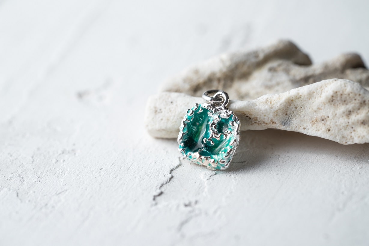 Pendant "Storm" emerald