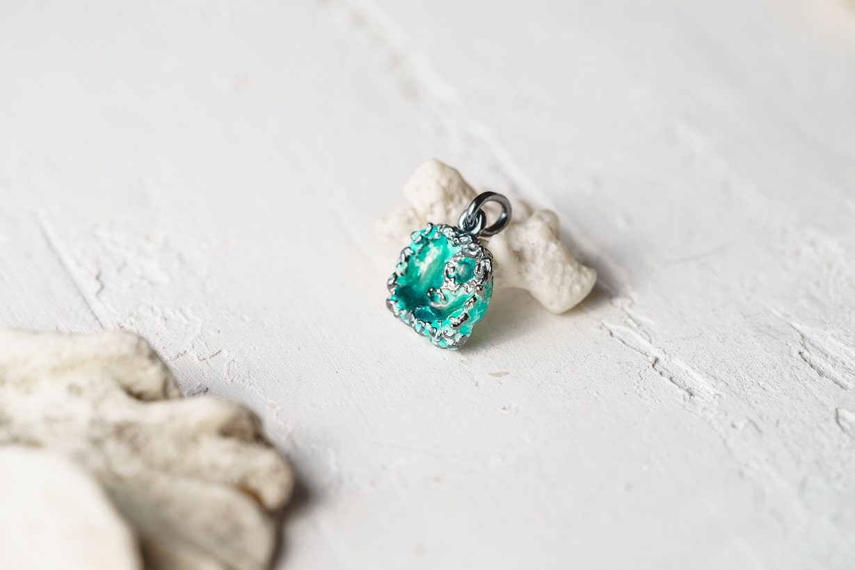 Pendant "Storm" emerald