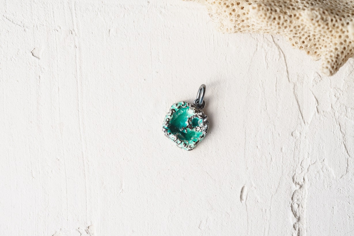 Pendant "Storm" emerald