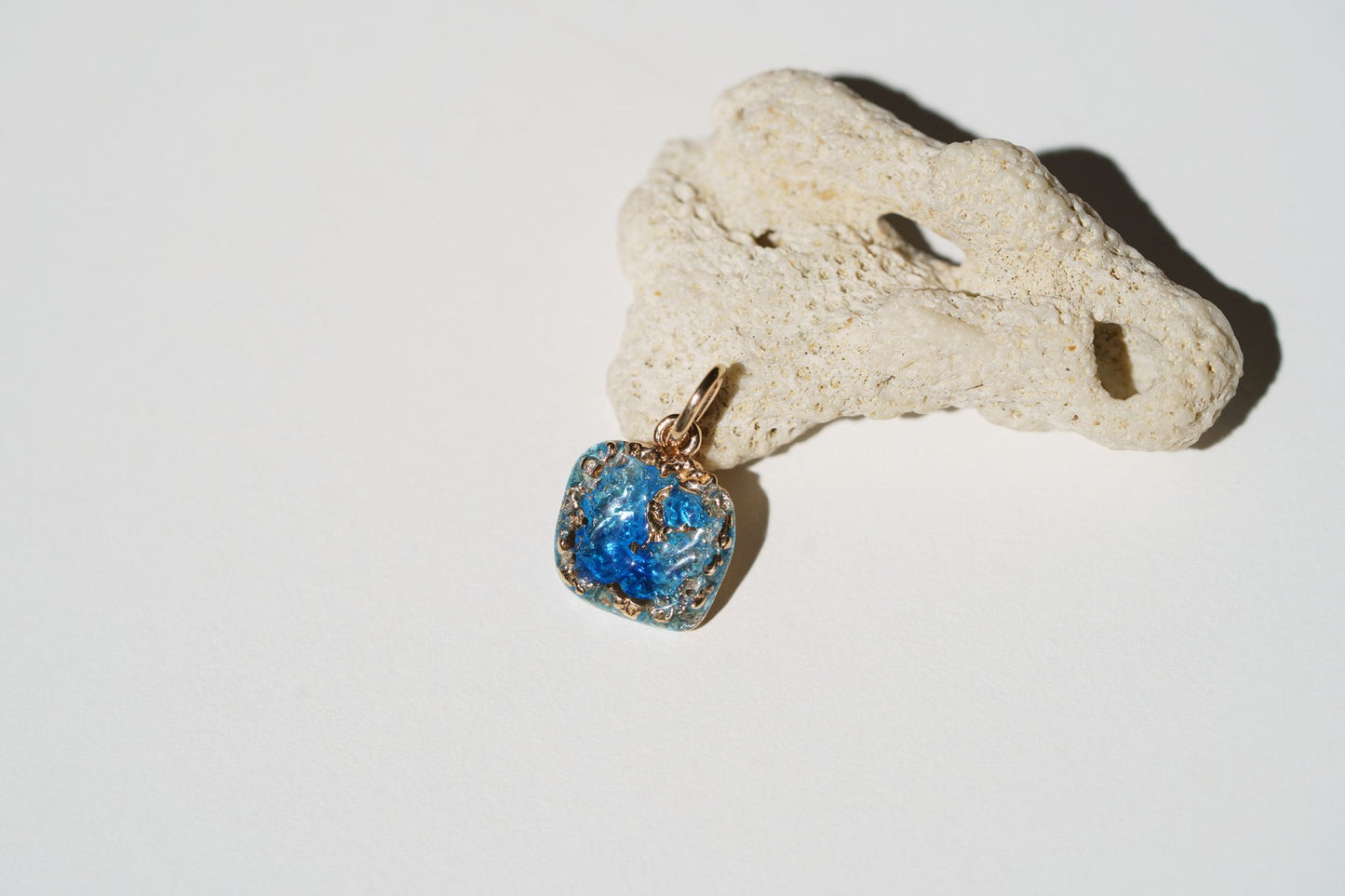 Pendant "Storm" blue