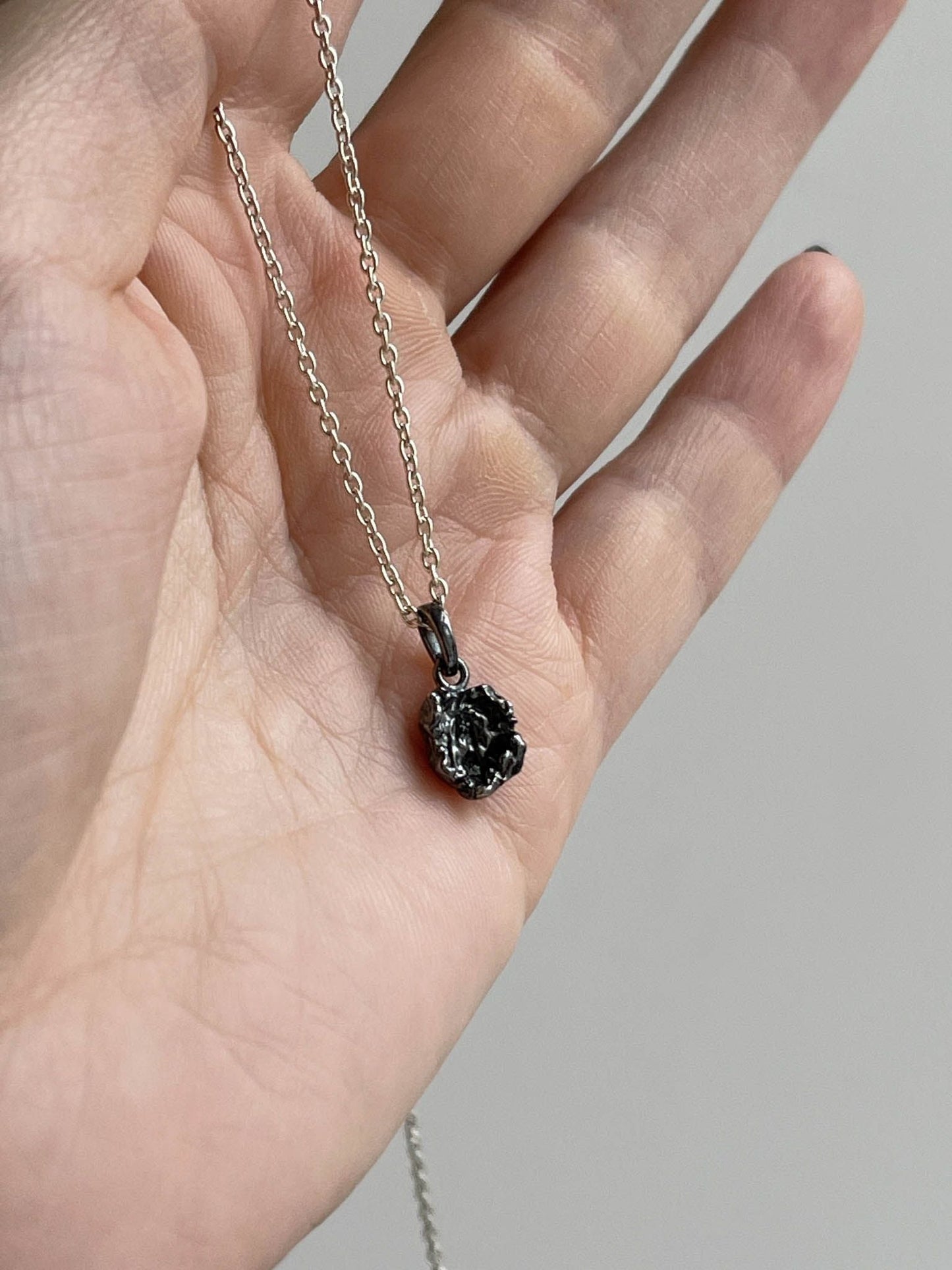 Pendant "Reefs" blackened mini