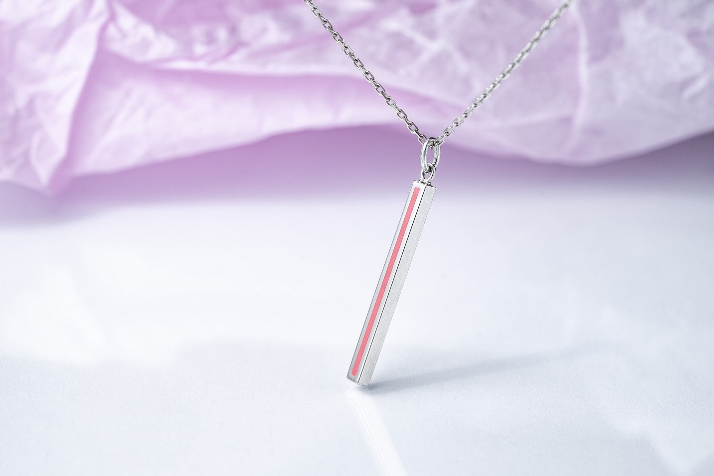 Pendant "Stripe" (31 mm) with enamel