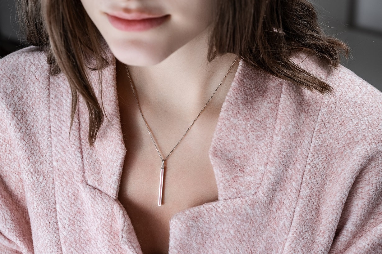 Pendant "Stripe" (31 mm) with enamel