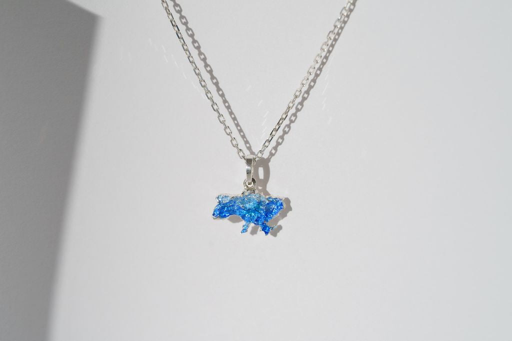 Pendant "United" textured with blue enamel