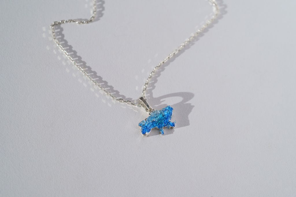 Pendant "United" textured with blue enamel