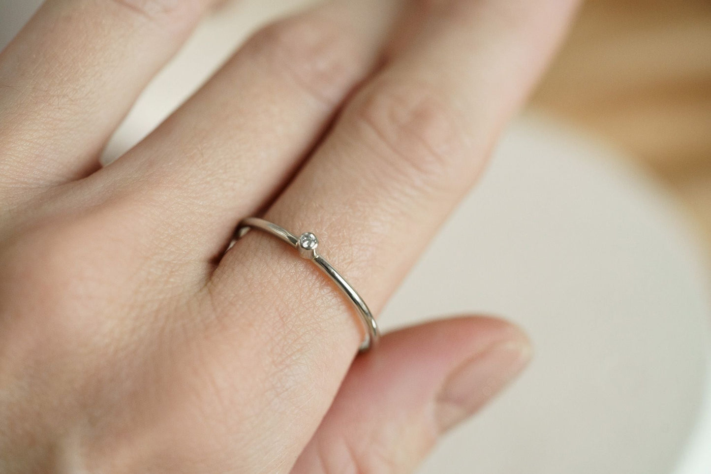 Ring "Accent" (1.75 mm gemstone)