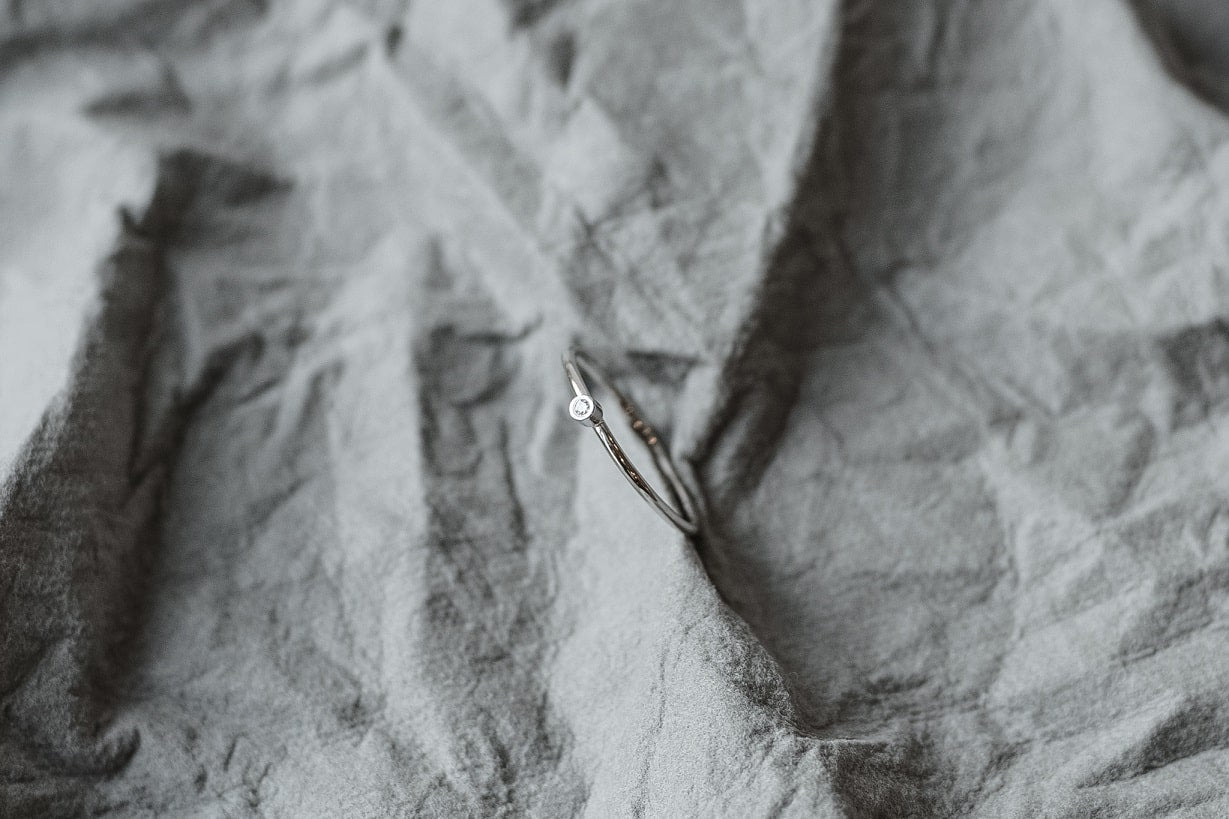 Ring "Accent" (1.75 mm gemstone)