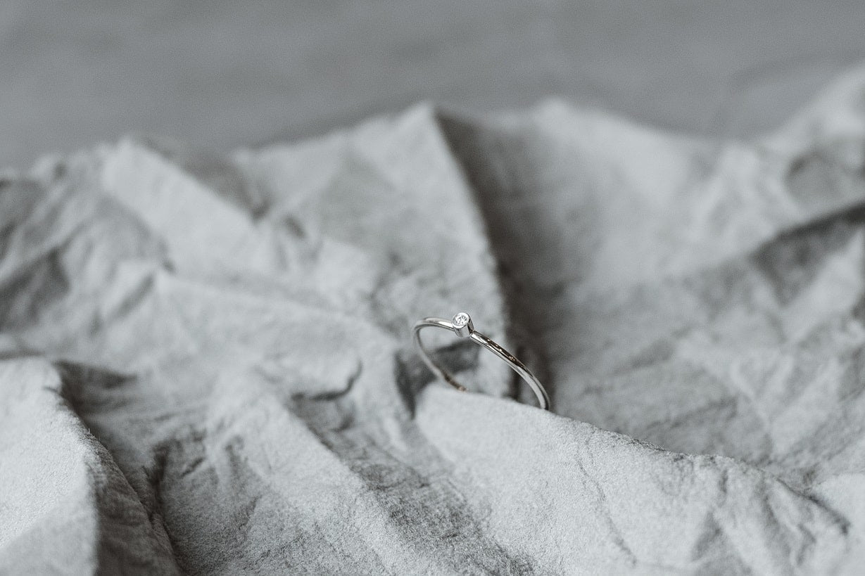 Ring "Accent" (1.75 mm gemstone)