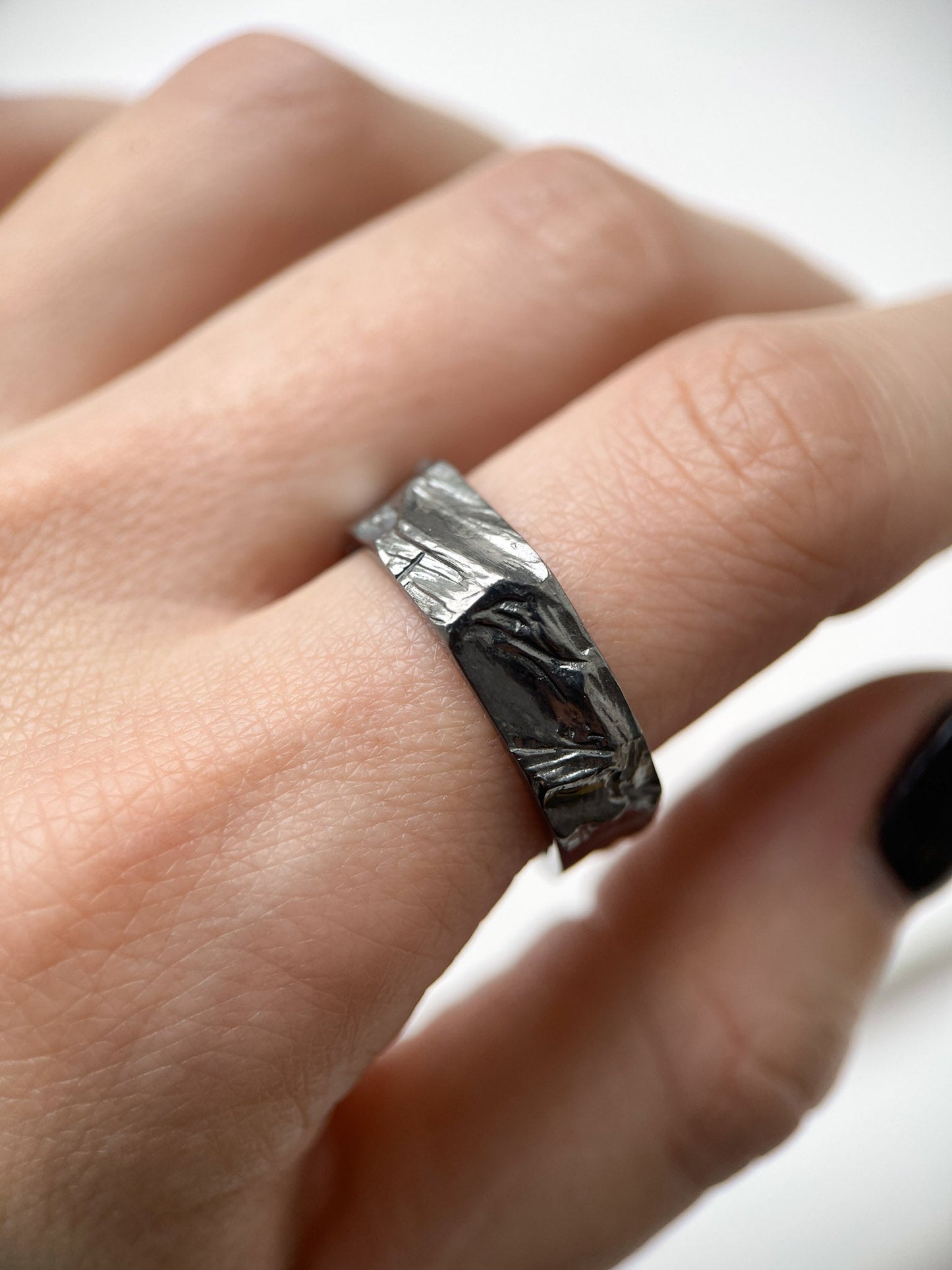 Ring "Anthracite" blackened (6 mm)