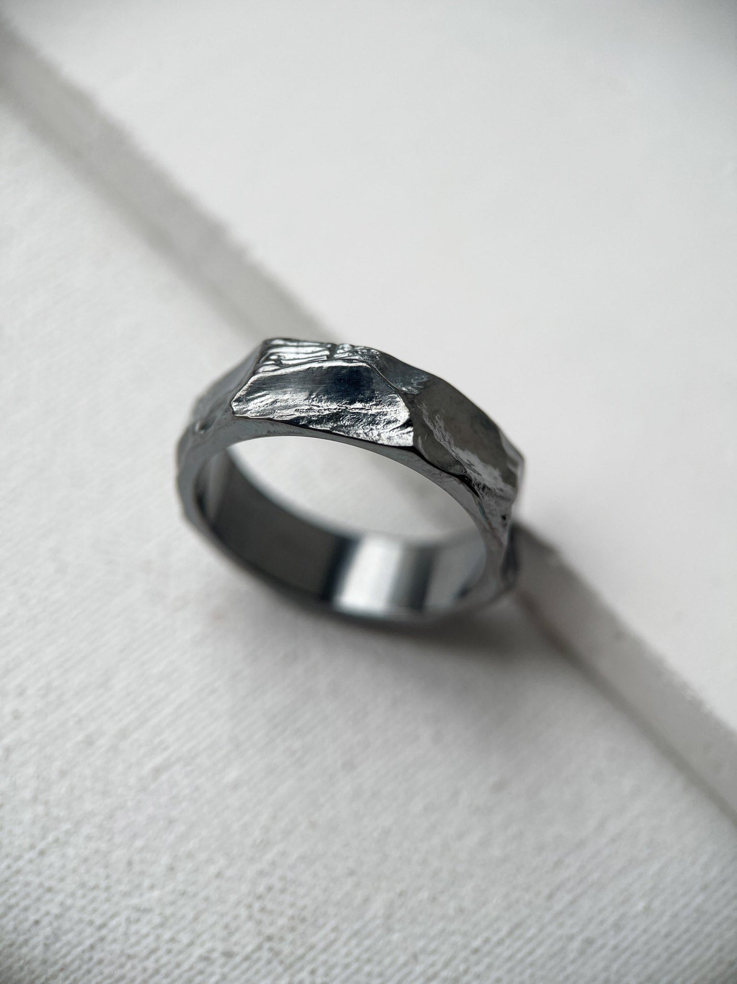 Ring "Anthracite" blackened (6 mm)