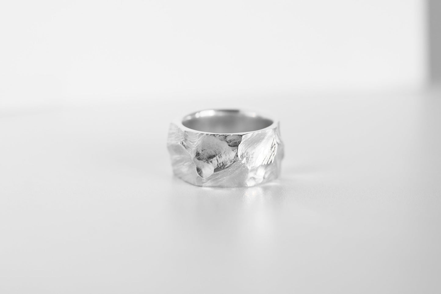 Ring "Anthracite" light (10 mm)