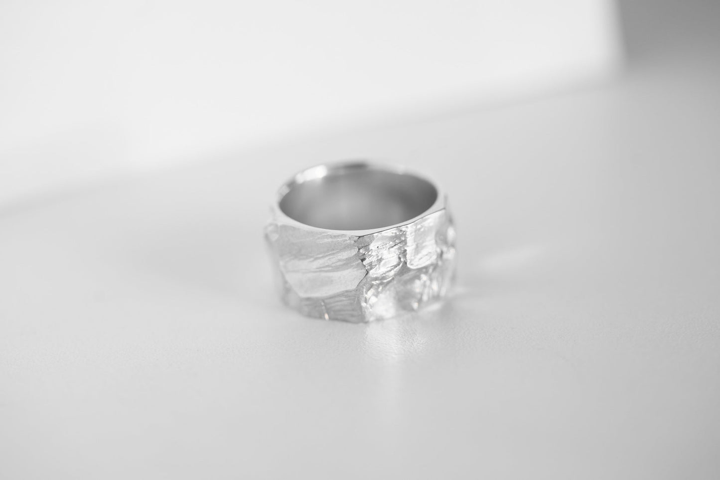 Ring "Anthracite" light (10 mm)