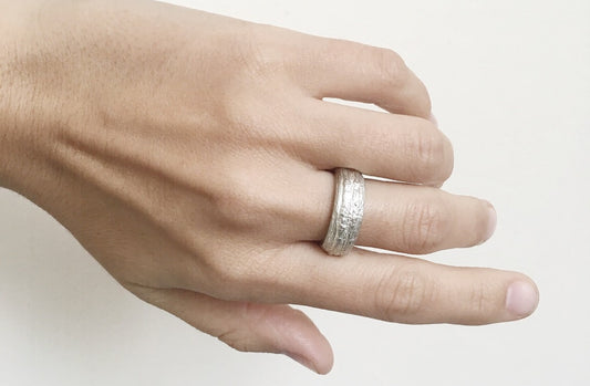 Ring "Beech bark" light