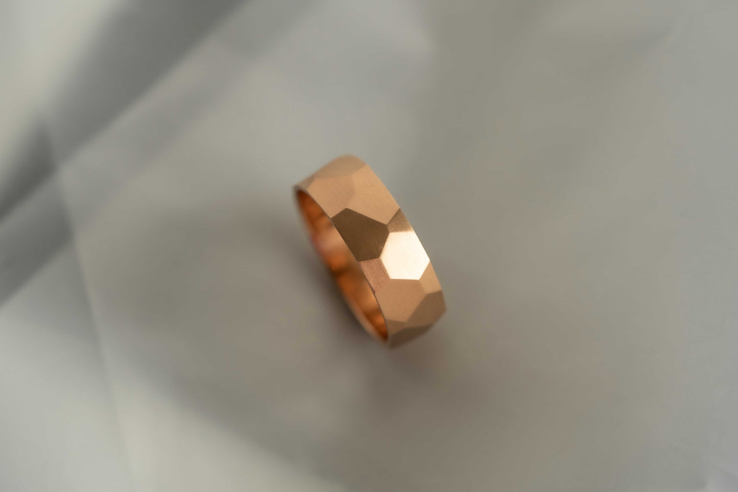 Ring "Large facets" (8 mm)