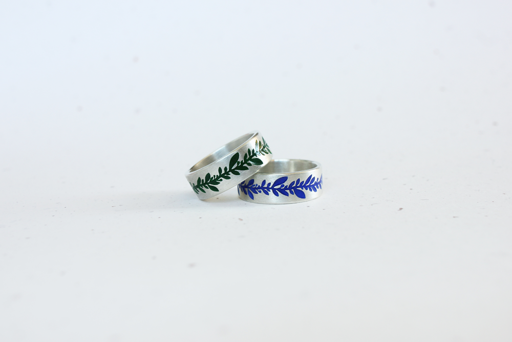 Ring "Branch" (7 mm) with enamel