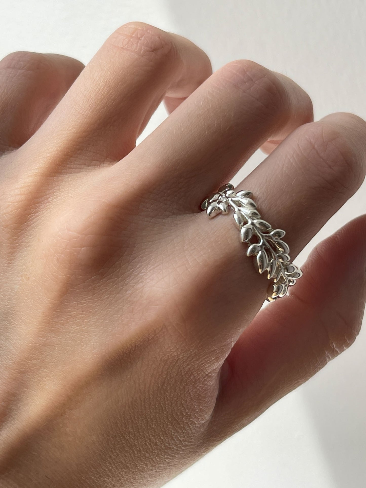 Ring "Branch" (model 2)
