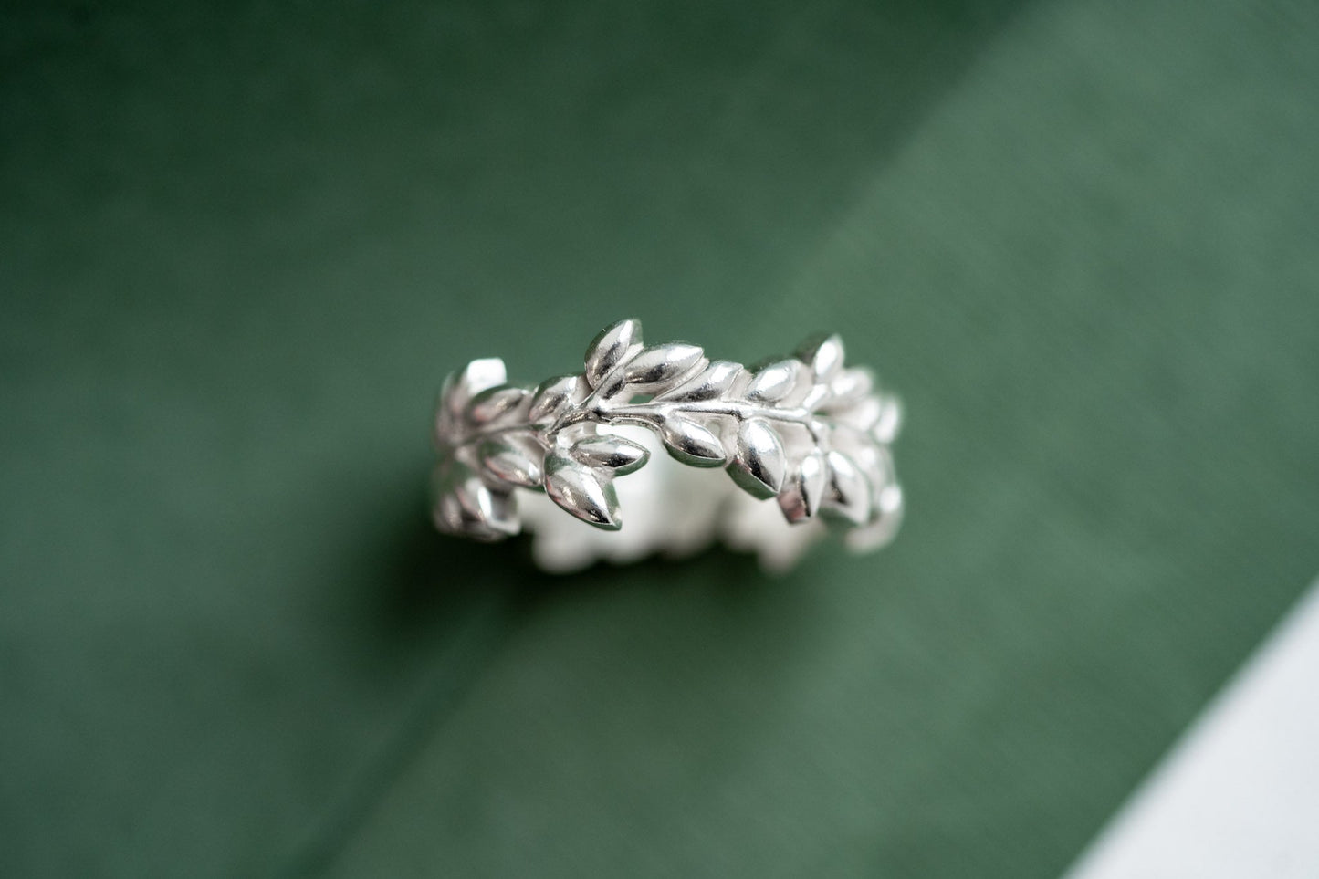 Ring "Branch" (model 2)