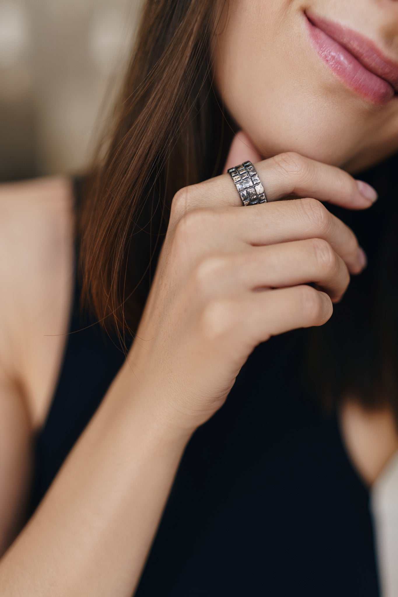 Ring "Cobblestone" blackened (10 mm)