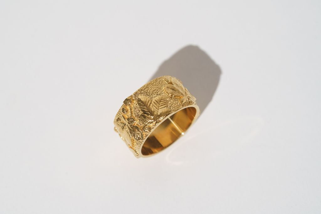 Ring "Chestnuts" light (10 mm)