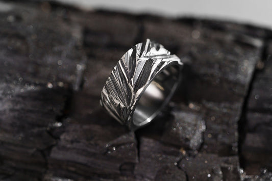 Ring "Crushed ice" blackened (10 mm)