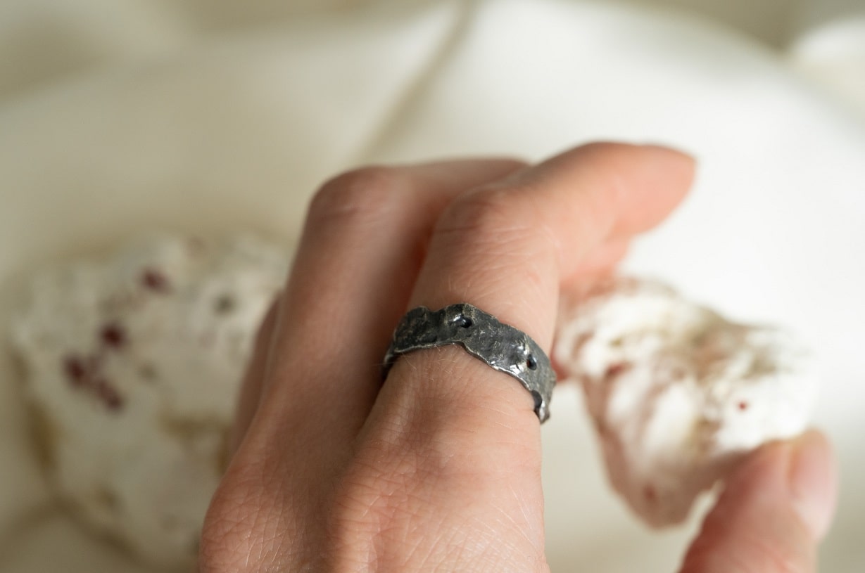 Ring "Dark asteroid" (6 mm)
