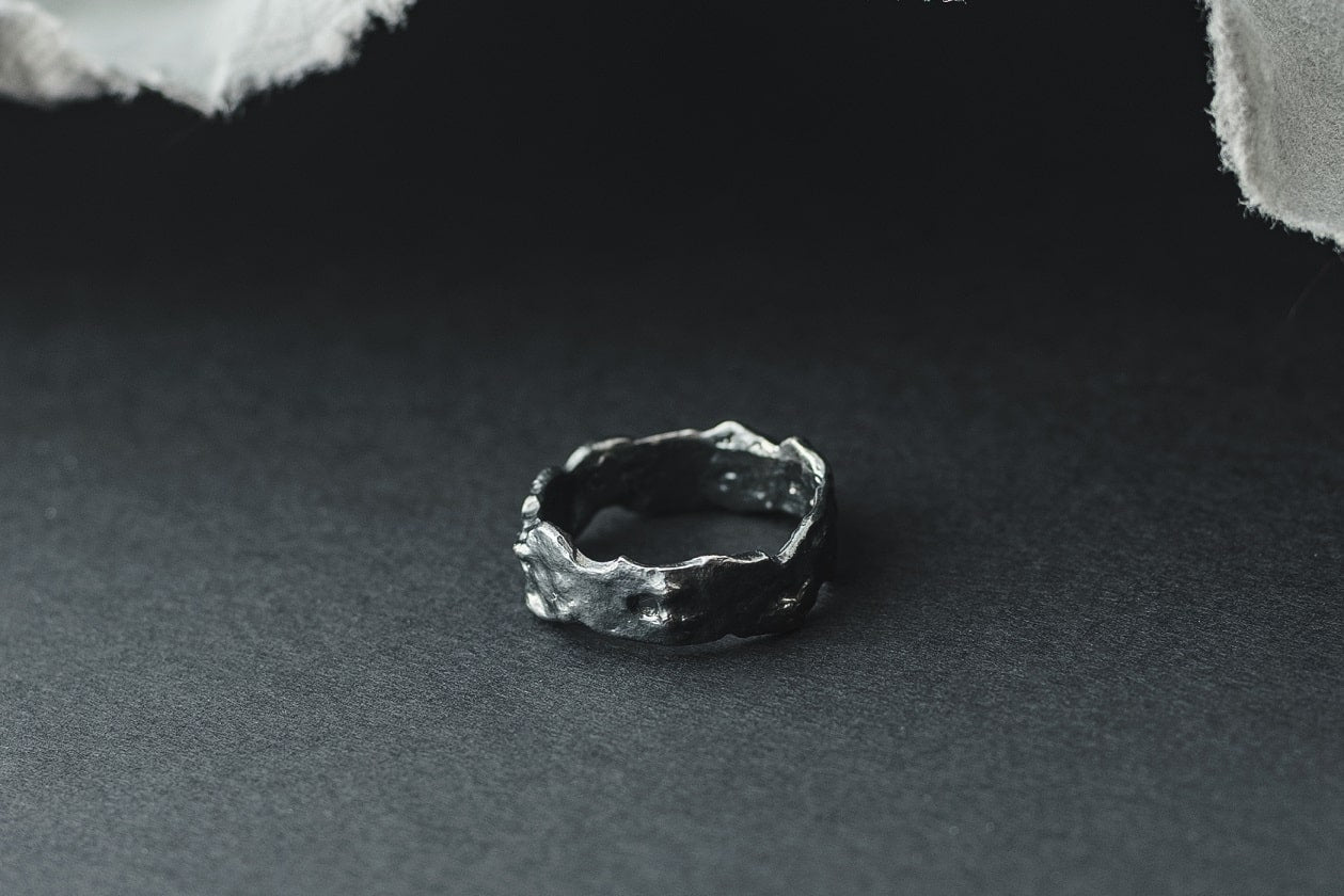 Ring "Dark asteroid" (6 mm)