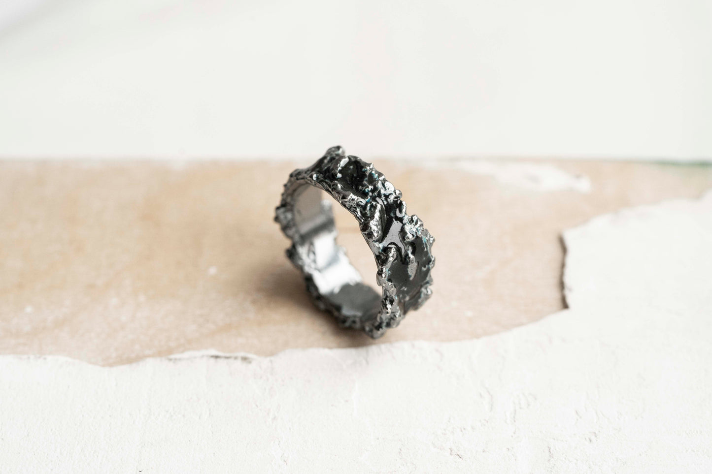 Ring "Dark matter" (6 mm)