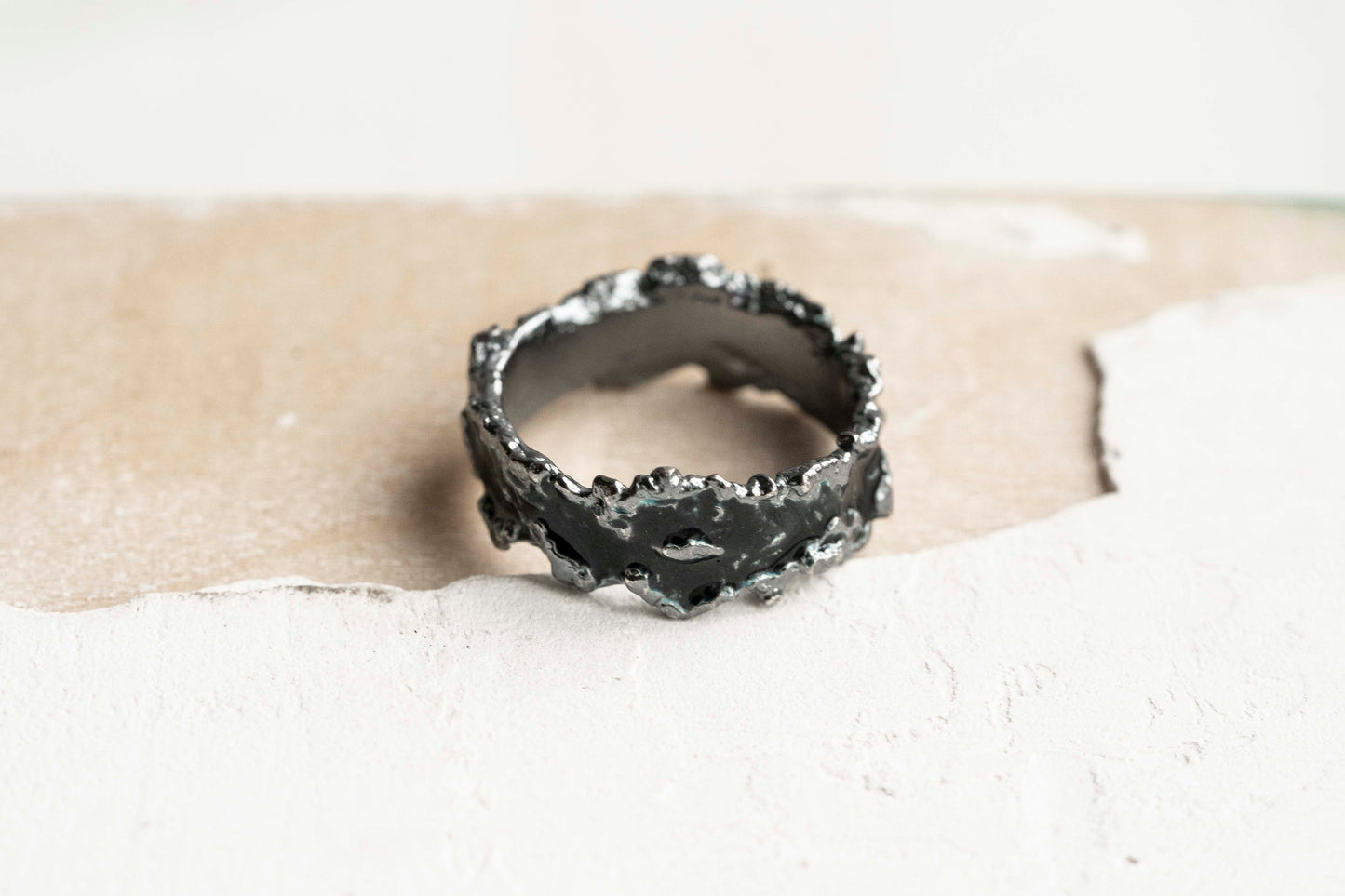 Ring "Dark matter" (6 mm)