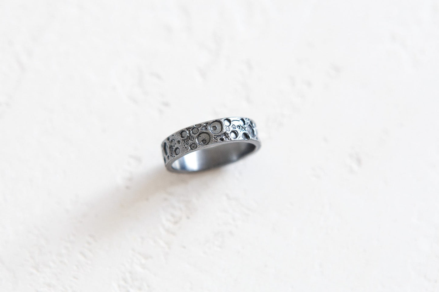 Ring "Dark moon" (5 mm) (texture 1)