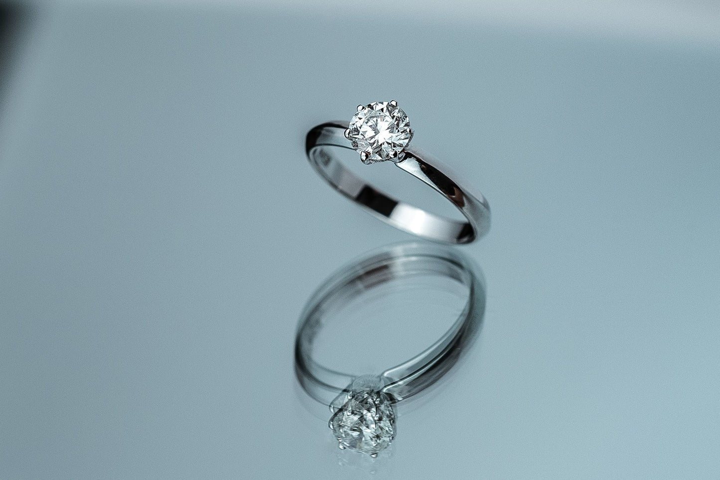 Ring "Dreams" (5 mm gemstone; model 2)