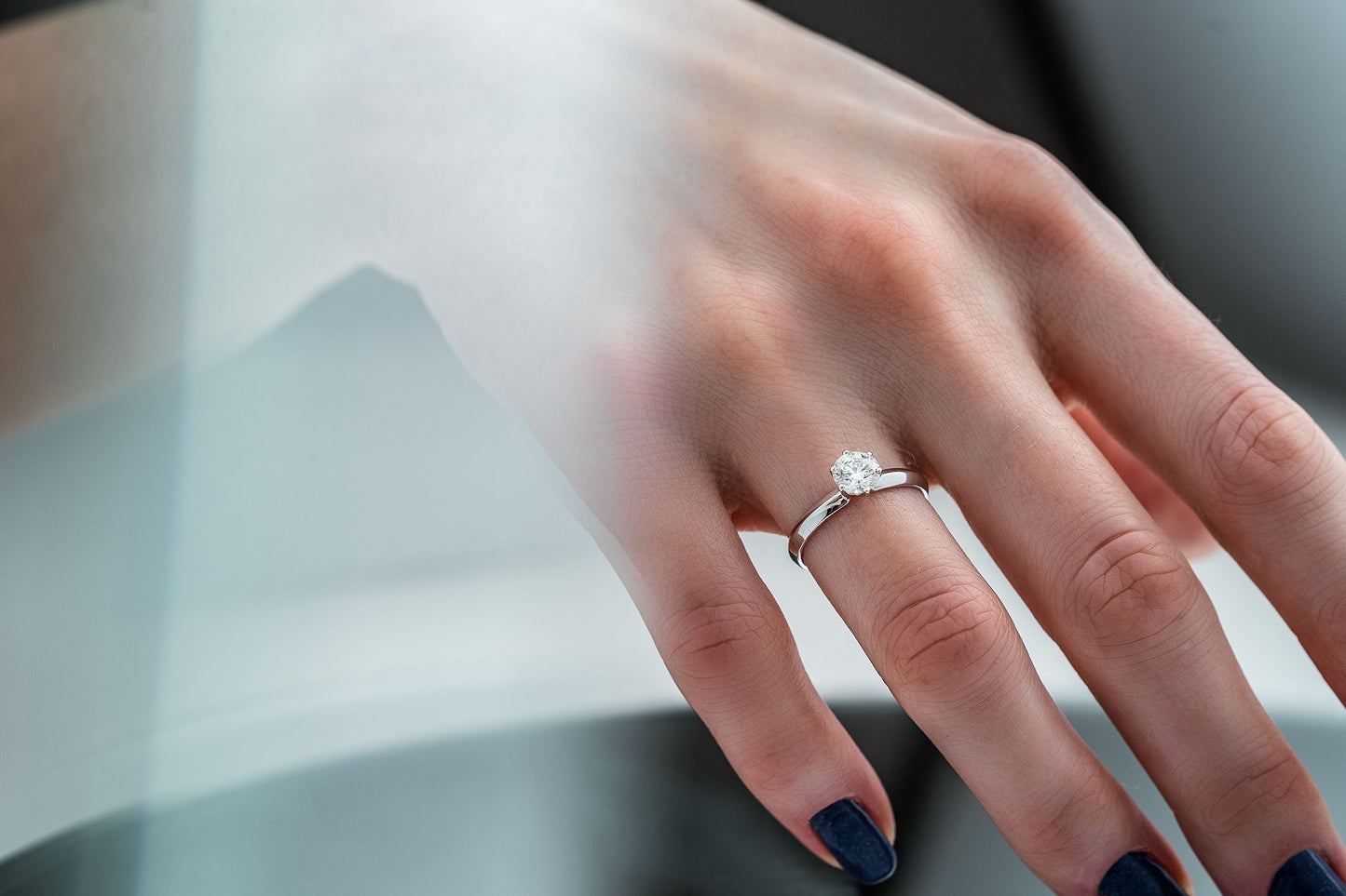 Ring "Dreams" (5 mm gemstone; model 2)