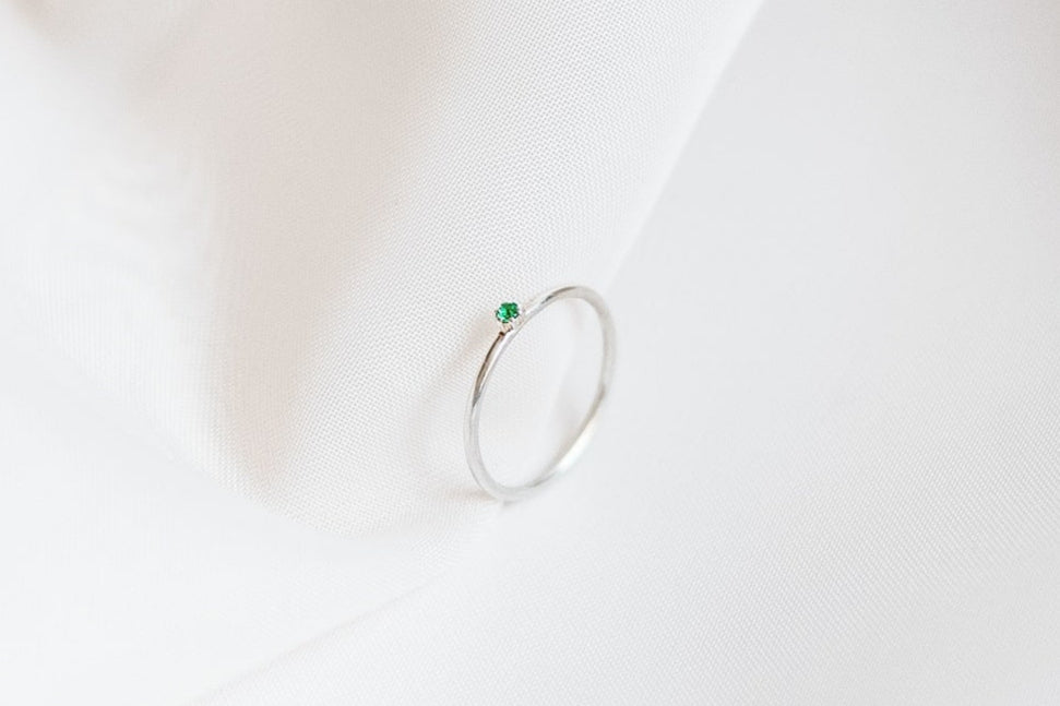 Ring "Dew" (gemstone 1.75 mm)