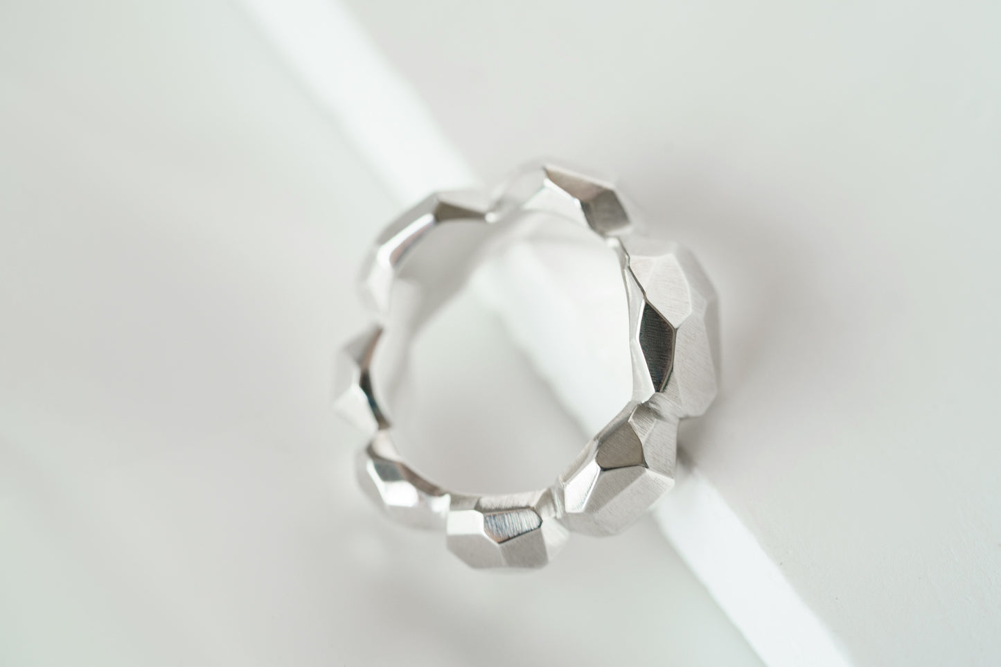 Ring "Faceted balls" massive