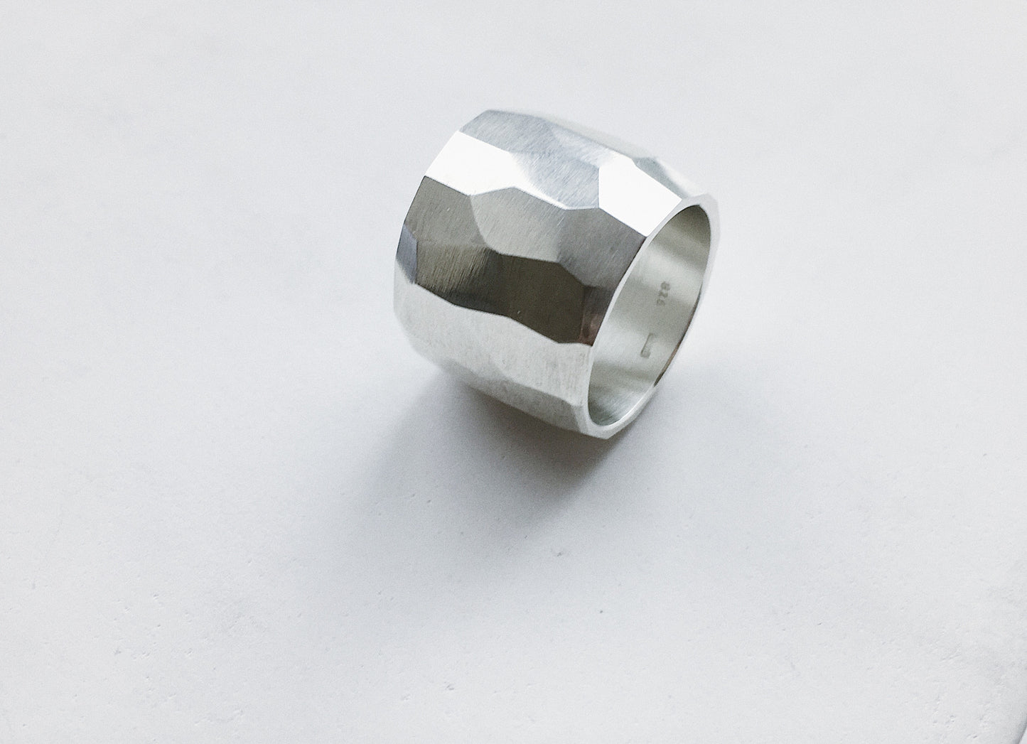 Wide ring "Facets" (15 mm)