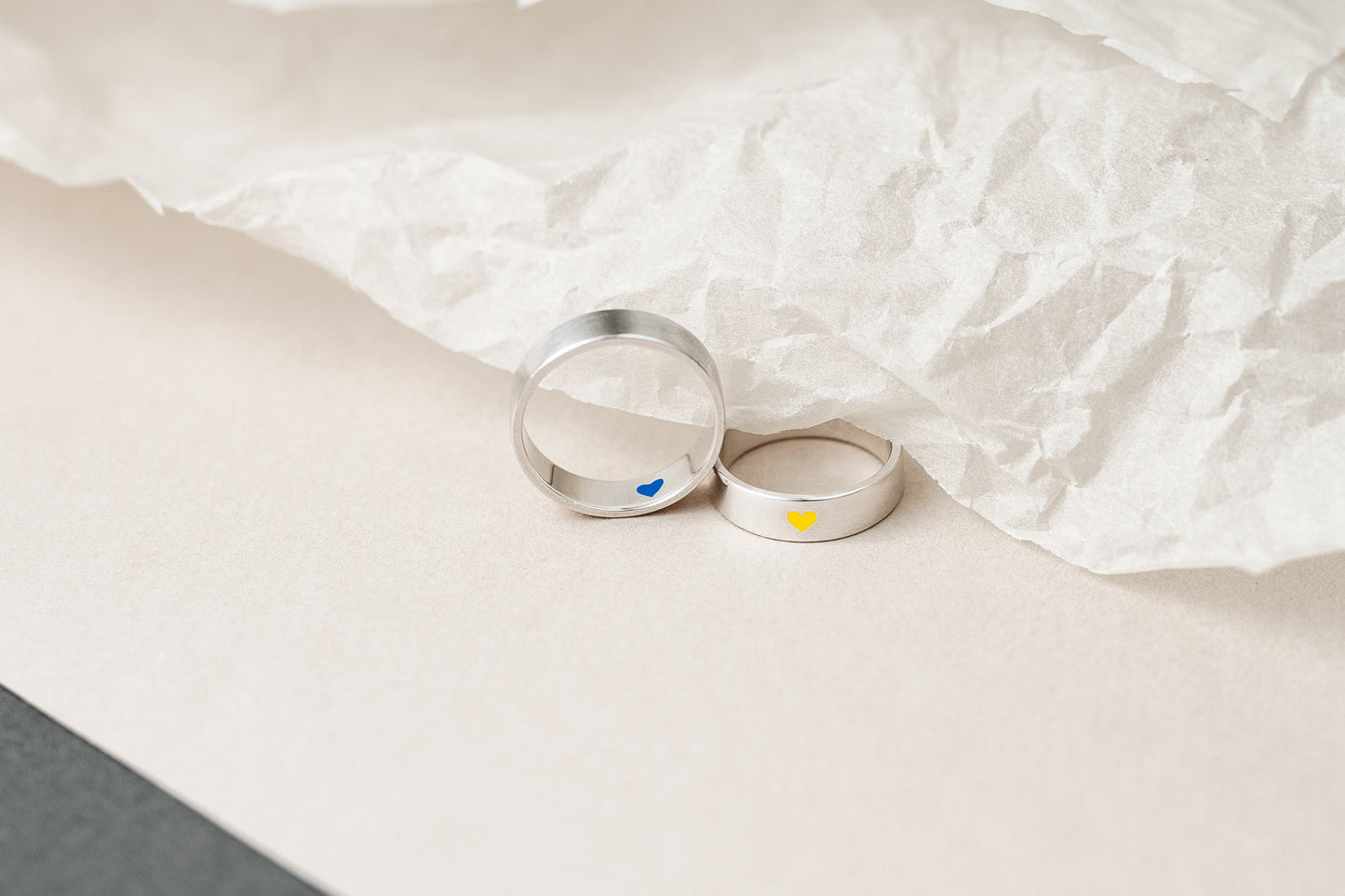 Wedding ring "Beloved Country" (5 mm) with one heart