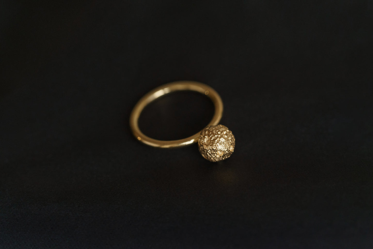Ring "Full moon" light