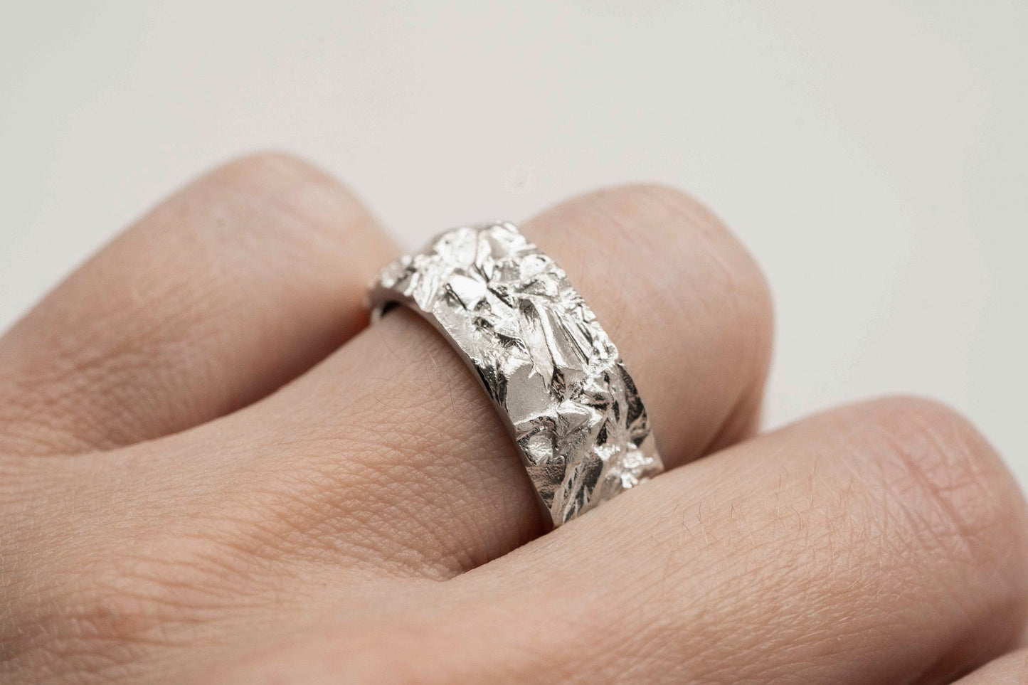 Ring "Granite rock" light (8 mm)